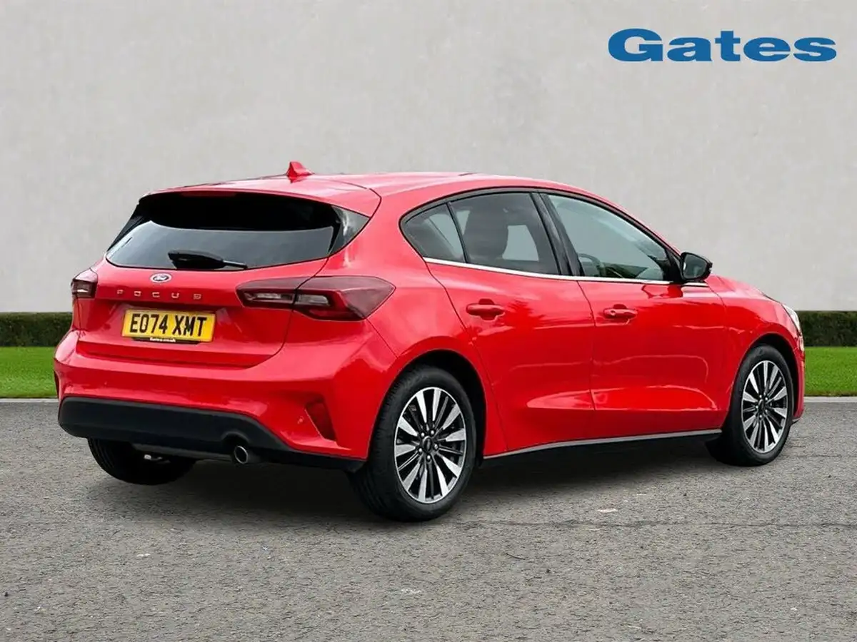 2024-ford-focus-10t-titanium-x-125ps-hatchback-big-6