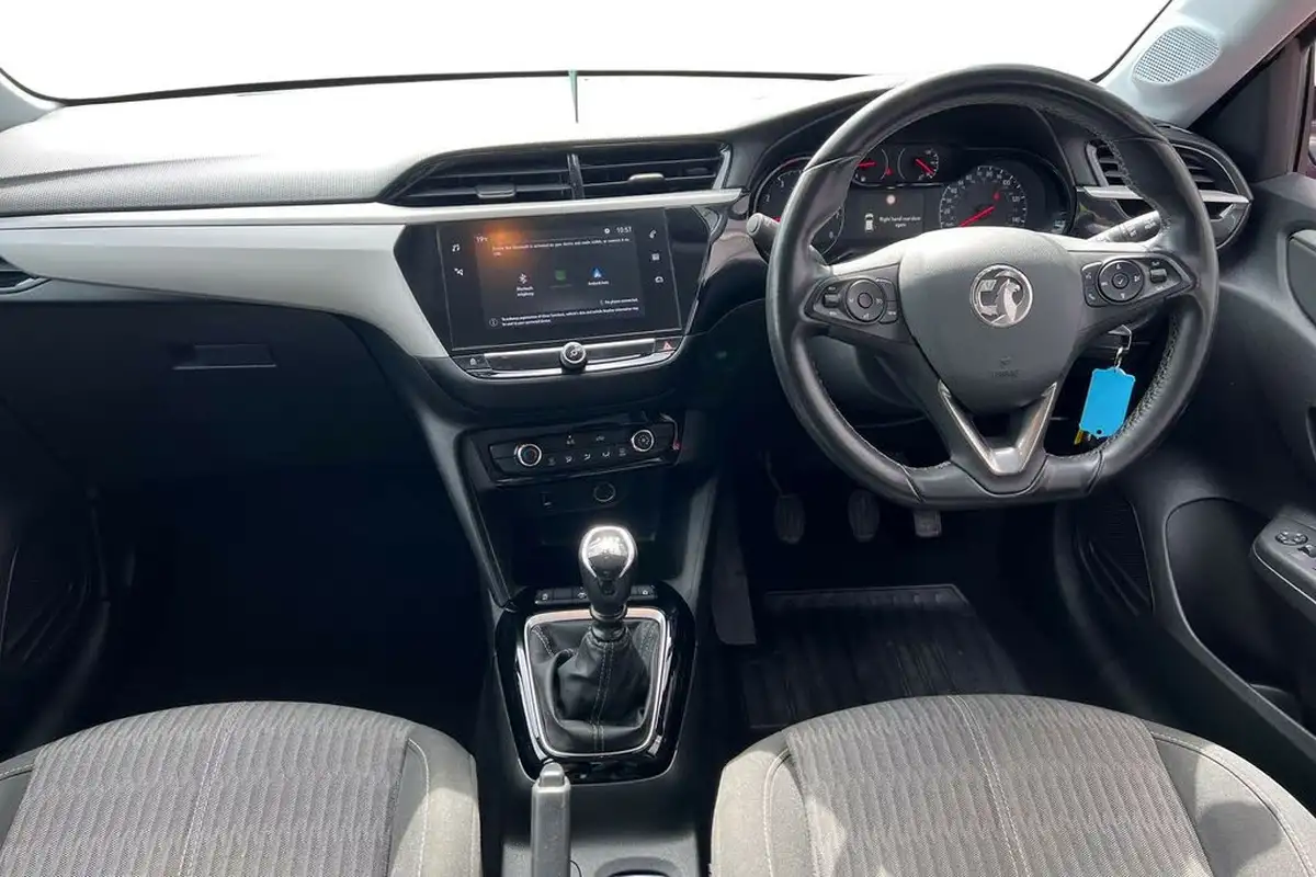 2021-vauxhall-corsa-12-turbo-se-edition-big-10