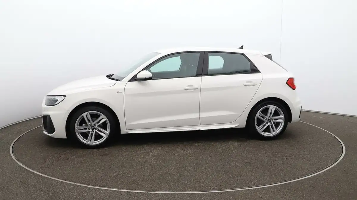 2021-audi-a1-10-25-tfsi-s-line-big-67