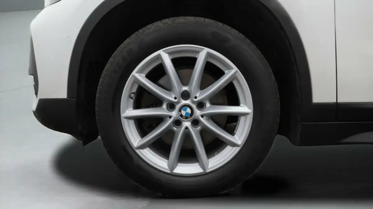 2020-bmw-x1-15-sdrive18i-se-big-18