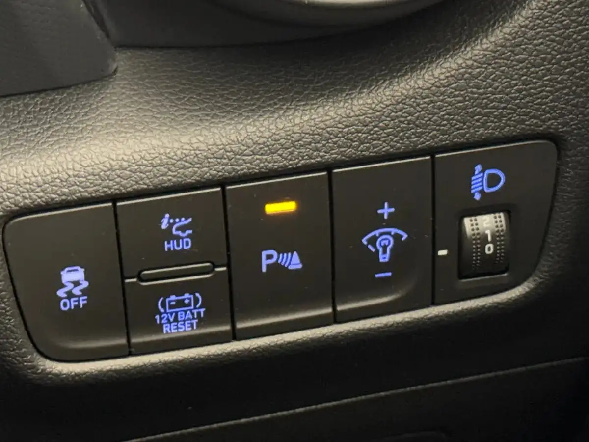 2021-hyundai-kona-16-gdi-ultimate-big-34