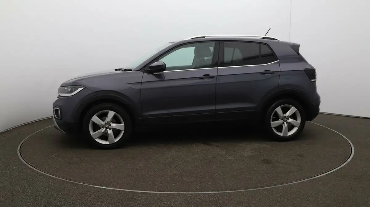 2021-volkswagen-t-cross-big-64