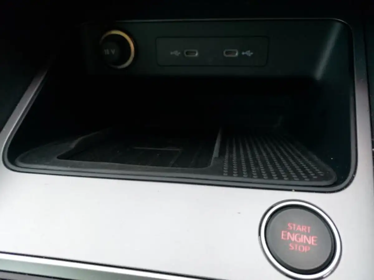 2024-seat-ateca-15-ecotsi-fr-big-16