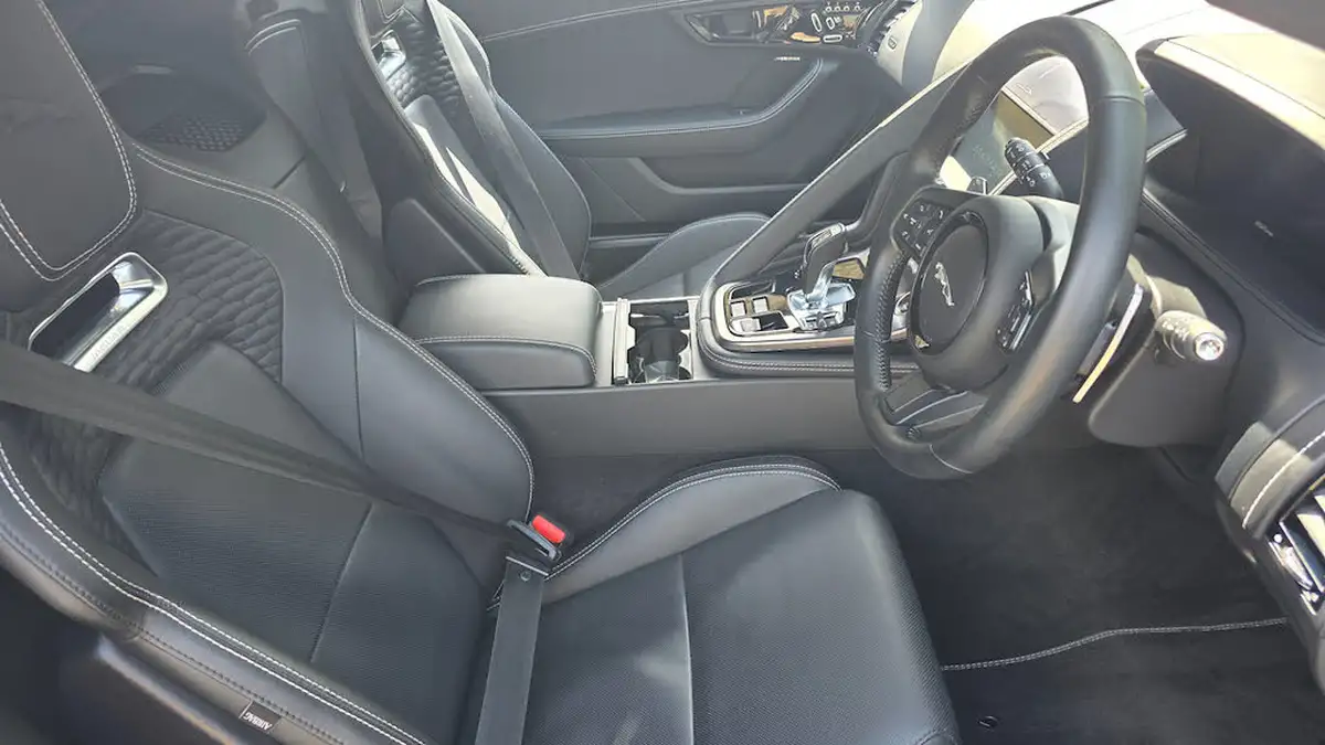 2023-jaguar-f-type-50-v8-p450-75-awd-coupe-big-22