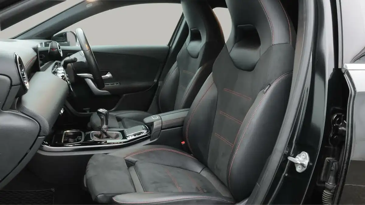 2020-mercedes-benz-a-class-13-a200-amg-line-executive-hatchback-5d-big-14