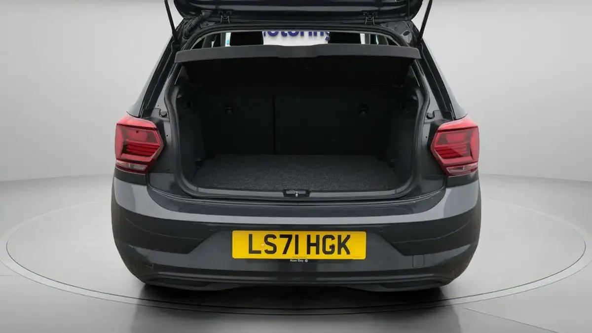 2021-volkswagen-polo-10-tsi-match-dsg-big-17