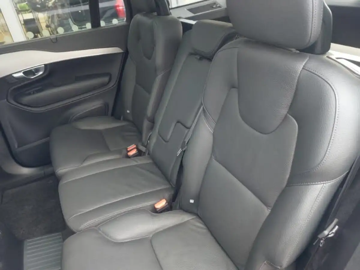 2024-volvo-xc90-20-t8-plus-big-5