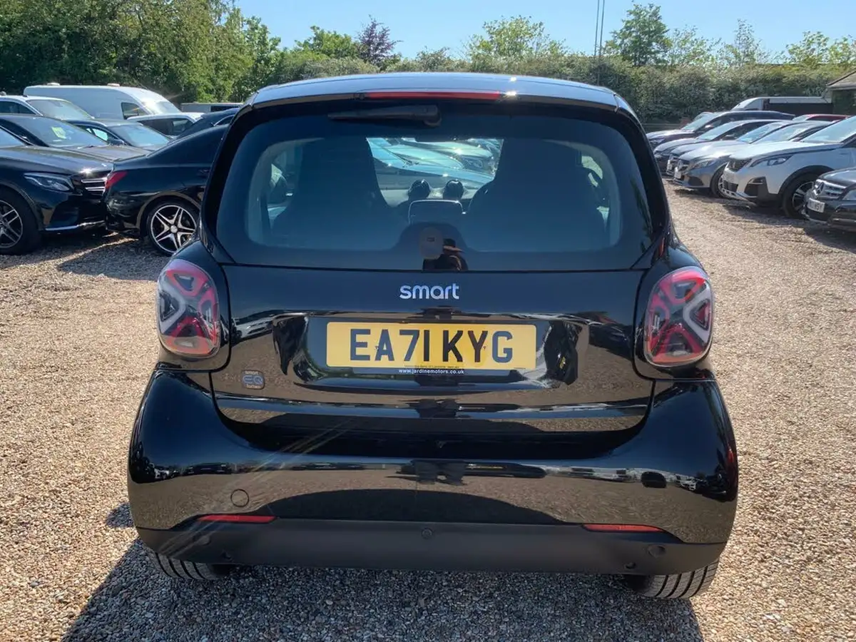 2021-smart-fortwo-eq-brabus-line-coupe-big-5