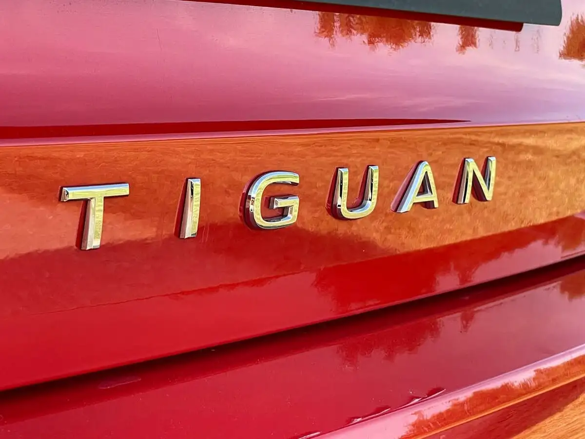 2024-volkswagen-tiguan-15-etsi-r-line-big-19