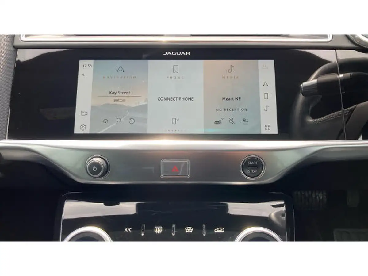 2021-jaguar-i-pace-ev400-black-big-13