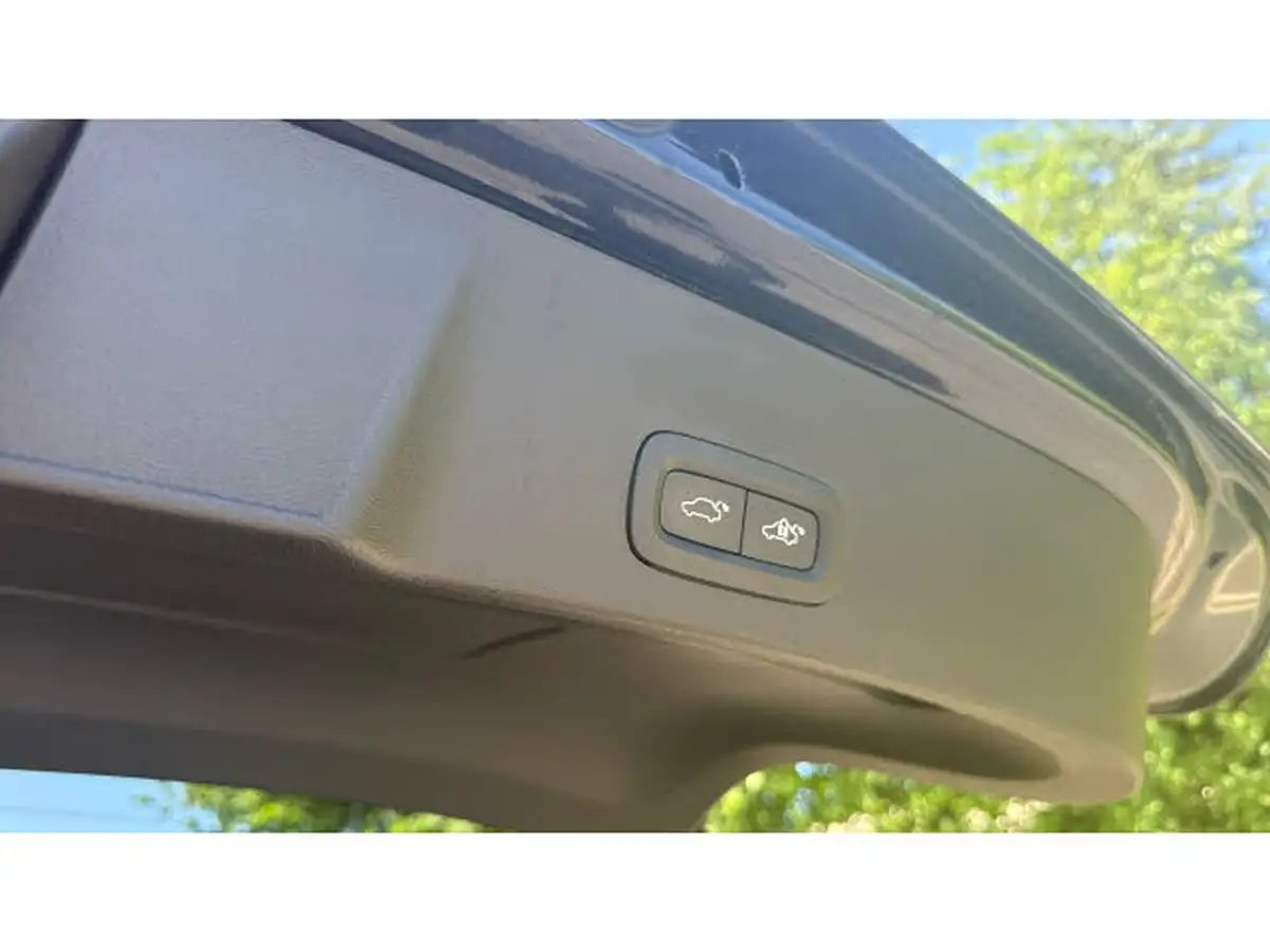 2022-volvo-xc40-e-recharge-plus-228bhp-big-33
