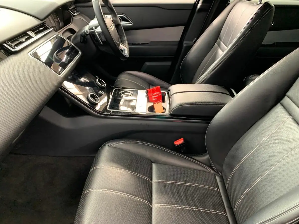 2018-land-rover-range-rover-velar-20-d180-r-dynamic-s-big-3
