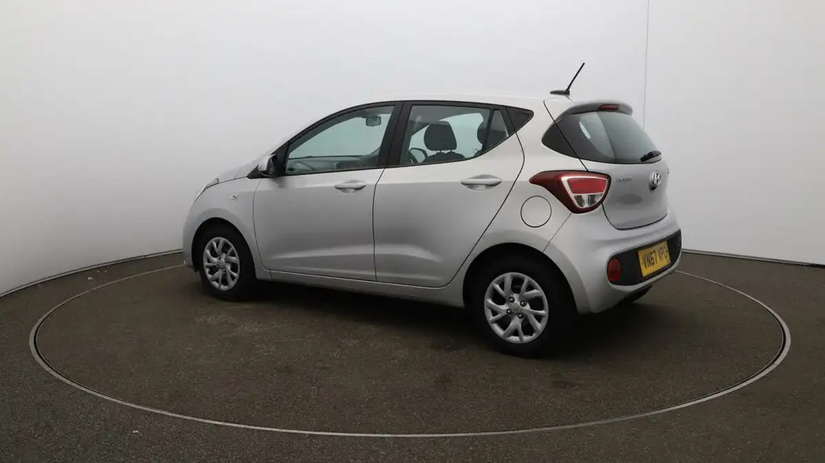 2017-hyundai-i10-12-se-big-34