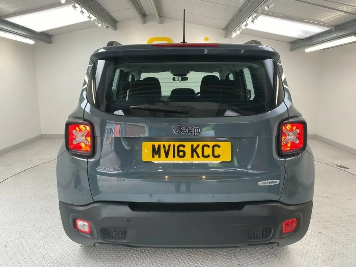 2016-jeep-renegade-16-multijet-ii-longitude-ss-big-3