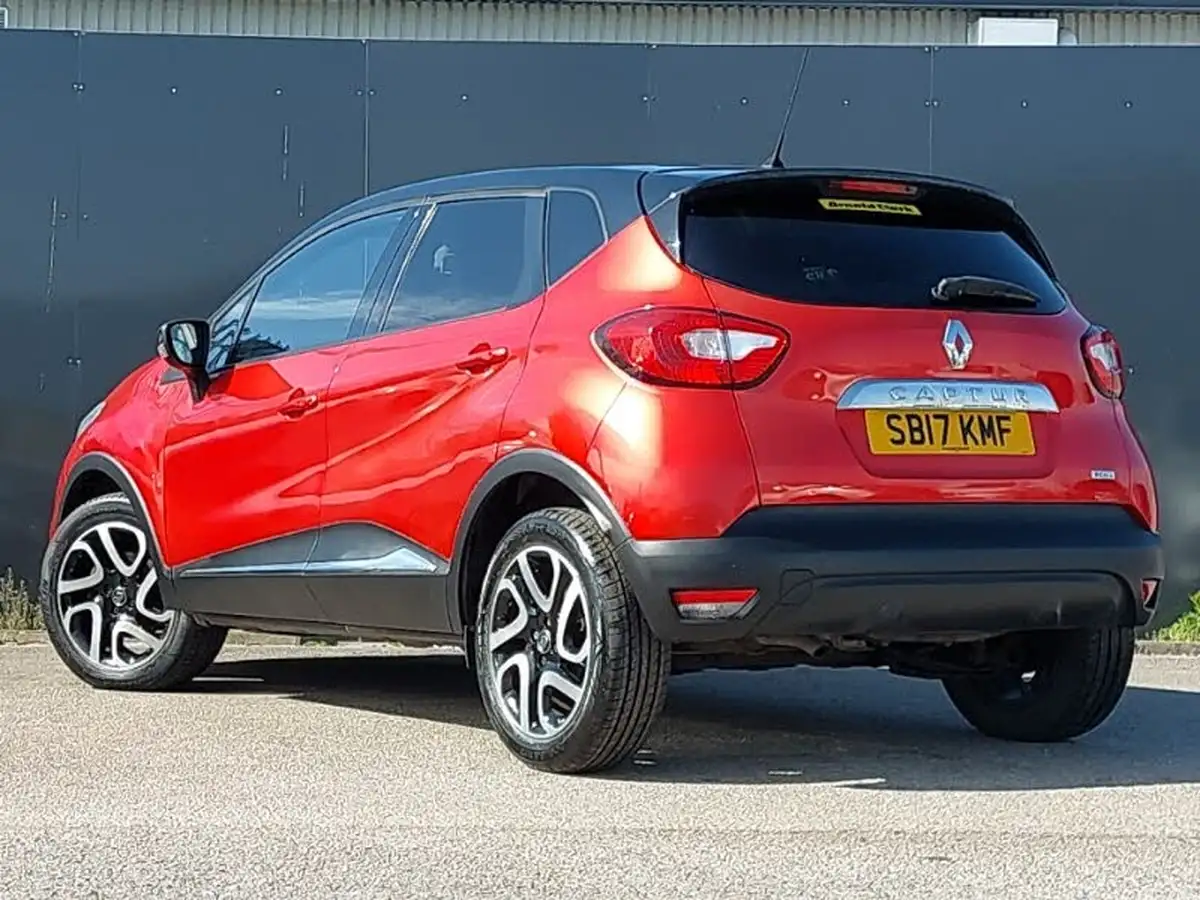 2017-renault-captur-15dci-dynamique-s-nav-90bhp-edc-auto-big-1