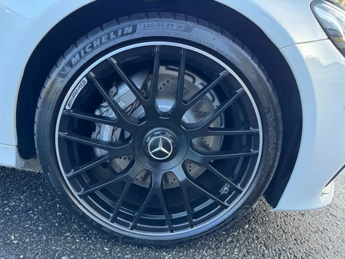 2018-mercedes-benz-c-class-40-c63-amg-premiumss-saloon-4d-speedshift-mct-big-43