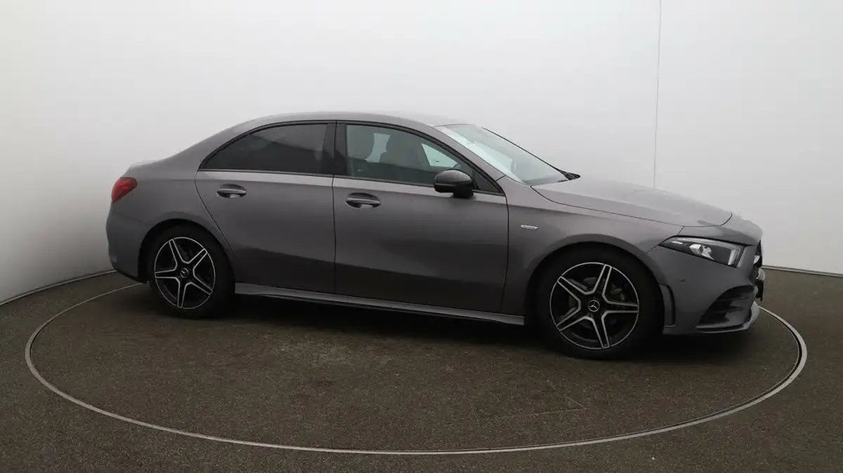 2022-mercedes-benz-a-class-13-a200-amg-line-executive-edition-saloon-4d-7g-dct-big-47