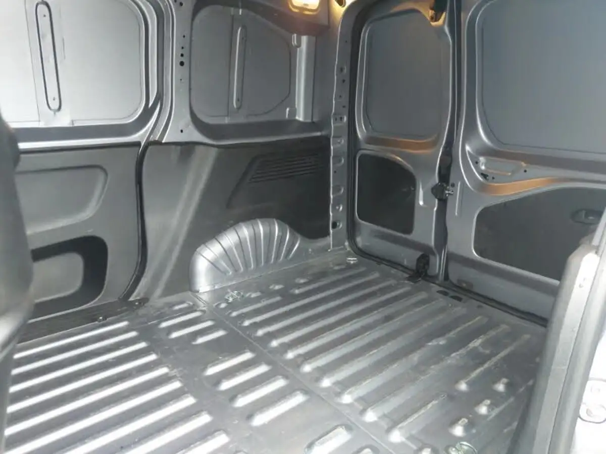 2024-peugeot-partner-15-bluehdi-professional-100pseu6d-big-5