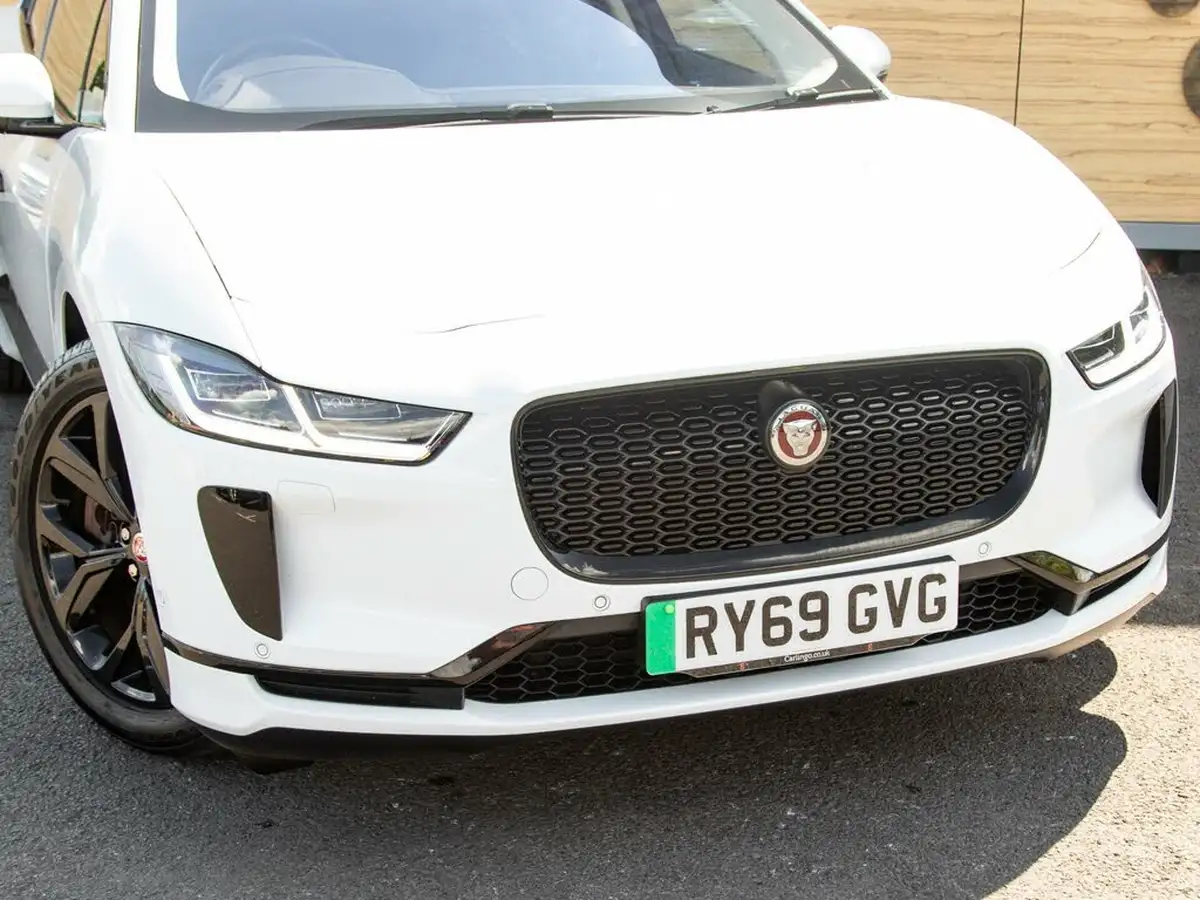 2019-jaguar-i-pace-ev400-se-big-9