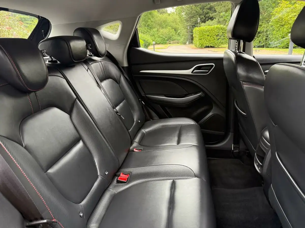 2021-mg-zs-suv-10t-gdi-exclusive-auto-big-33