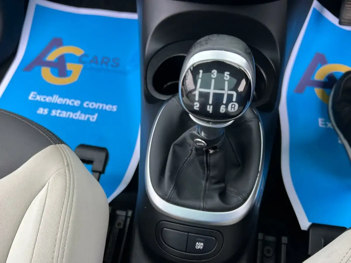 2013-fiat-500l-14-easy-big-22
