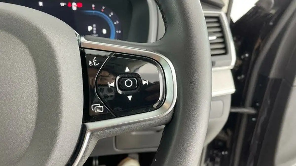 2024-volvo-xc90-20-b5-core-big-20
