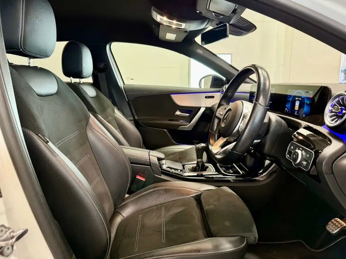 2021-mercedes-benz-a-class-13-a200-amg-line-executive-edition-saloon-4d-big-10
