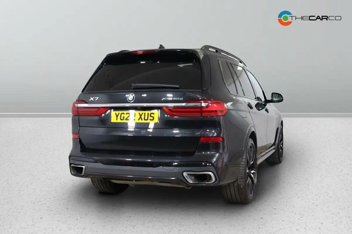 2022-bmw-x7-30td-xdrive-40d-m-sport-big-9