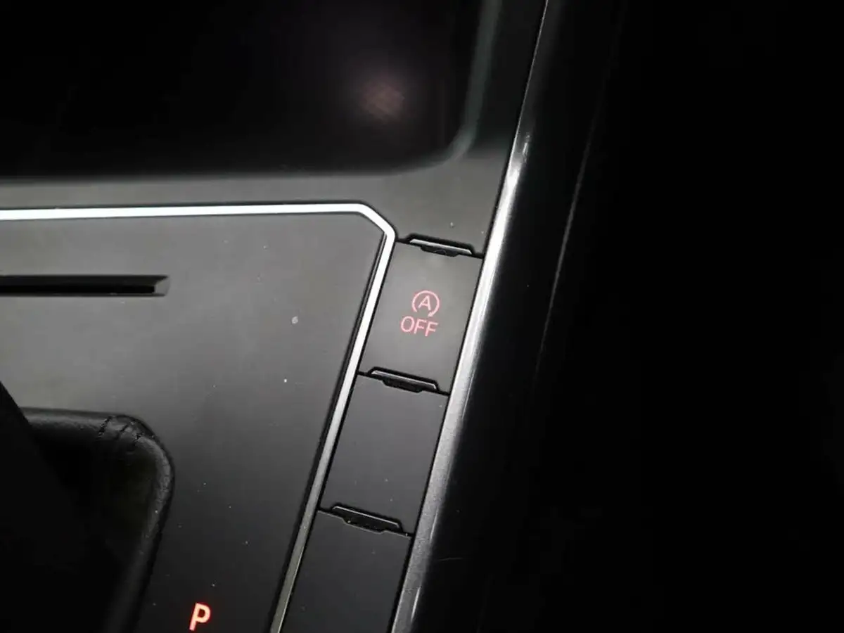 2020-volkswagen-polo-10-tsi-sel-115ps-dsg-big-29