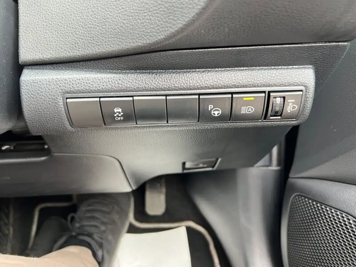 2021-toyota-corolla-20-vvt-i-icon-tech-touring-sports-big-59