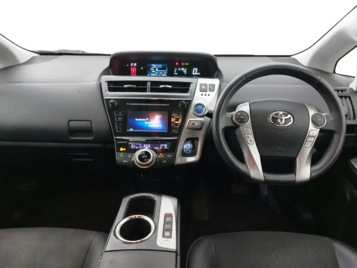 2019-toyota-prius-18-vvt-i-excel-big-2