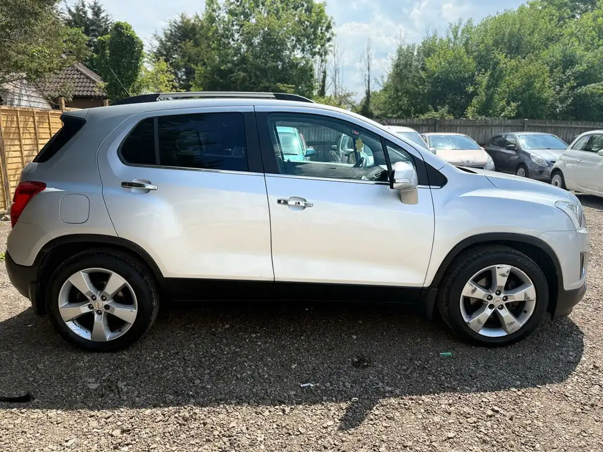 2013-chevrolet-trax-17td-lt-4x4-ss-big-2