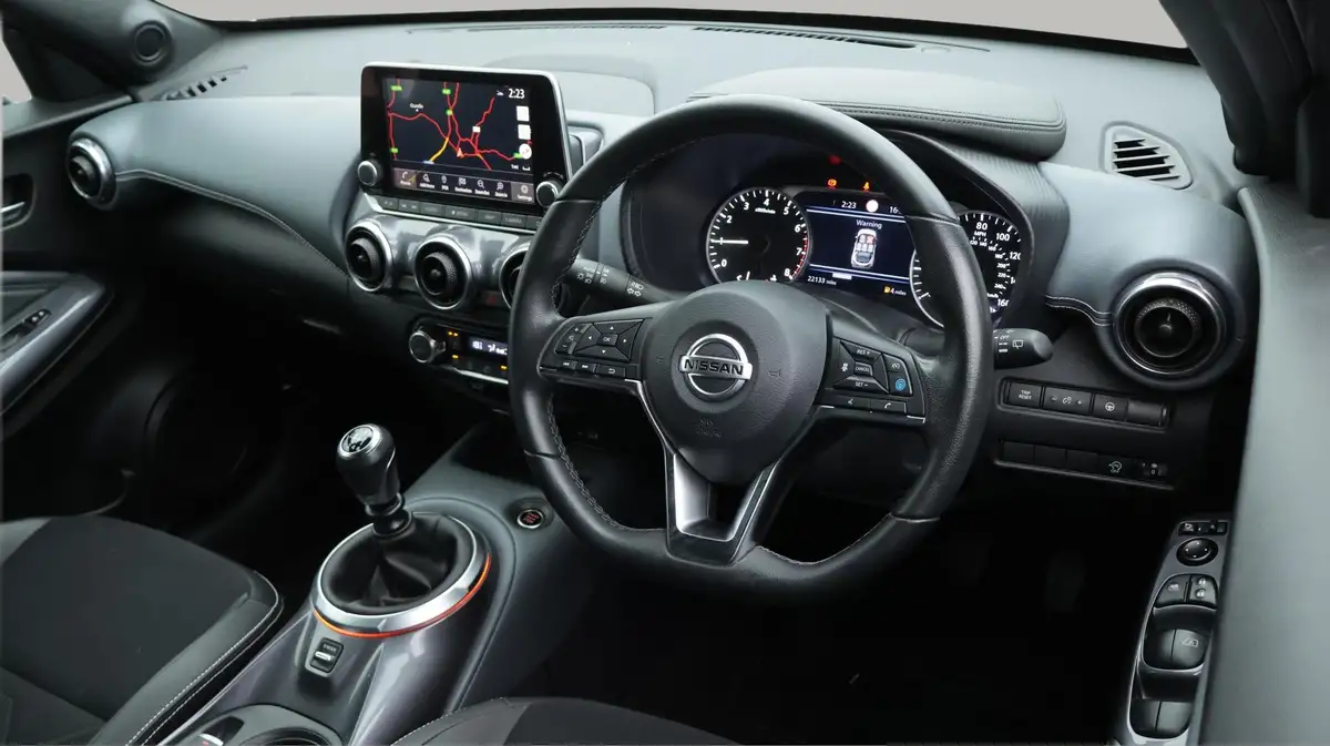 2022-nissan-juke-10-dig-t-tekna-big-9