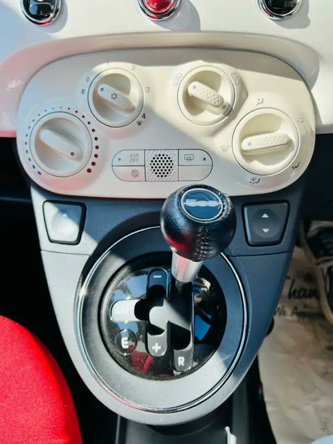 2014-fiat-500-12-lounge-ss-dualogic-big-20
