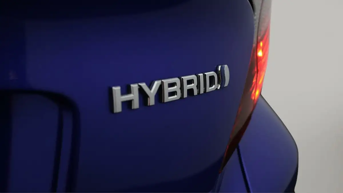 2021-toyota-c-hr-18-vvt-i-design-big-21