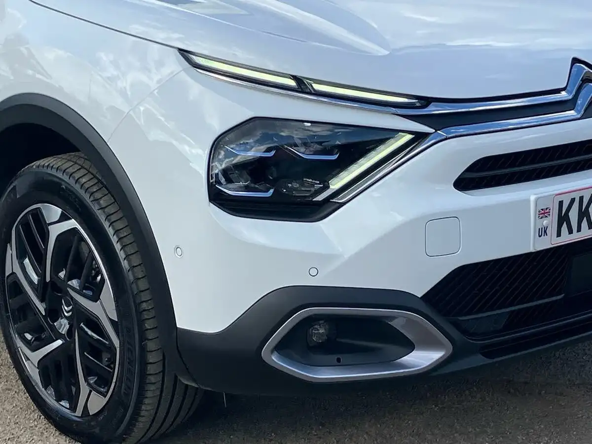2024-citroen-c4-12-puretech-max-130ps-ss-big-38