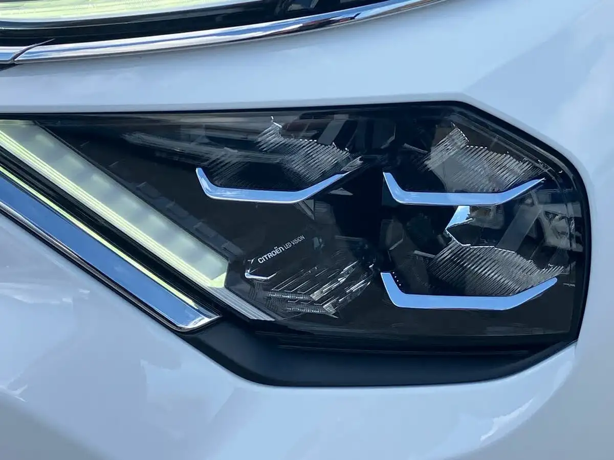 2024-citroen-c4-12-puretech-max-130ps-ss-big-14