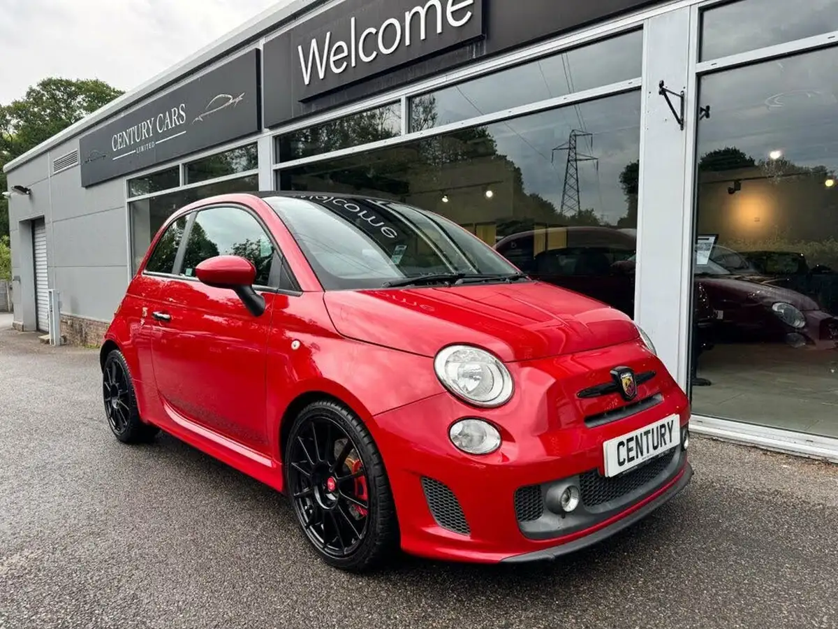 2015-abarth-500c-14-595c-turismo-big-16