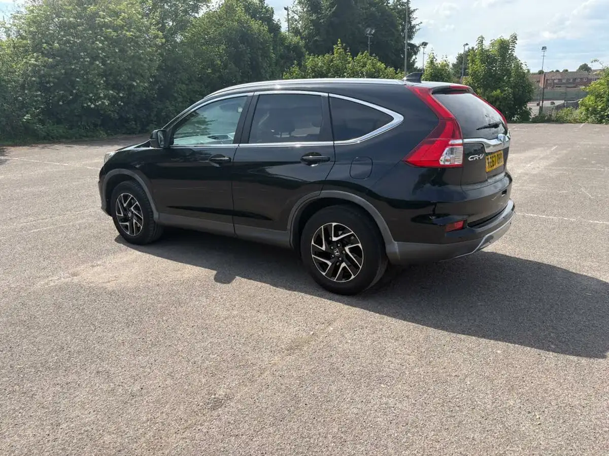 2017-honda-cr-v-16i-dtec-se-plus-navi-dasp-160ps-4x4-auto-big-3