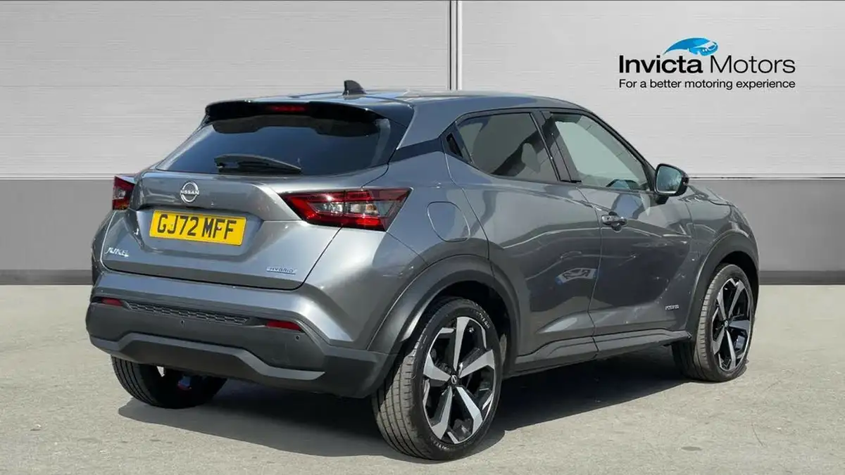 2022-nissan-juke-16-hybrid-tekna-big-2