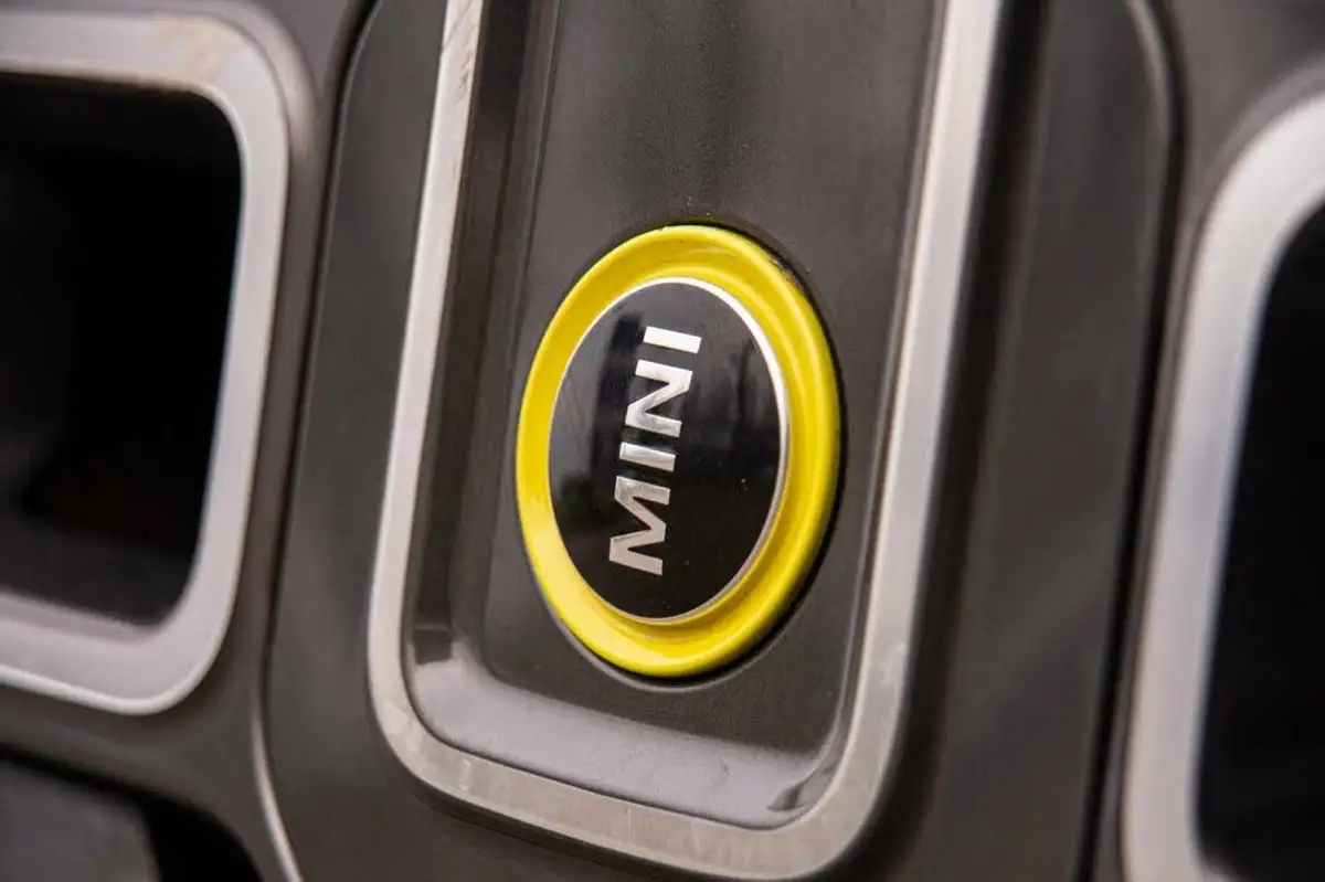 2020-mini-cooper-e-cooper-s-2-big-37