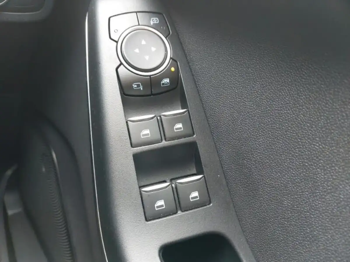 2021-ford-fiesta-10t-st-line-edition-155ps-hybrid-mhev-5d-big-11