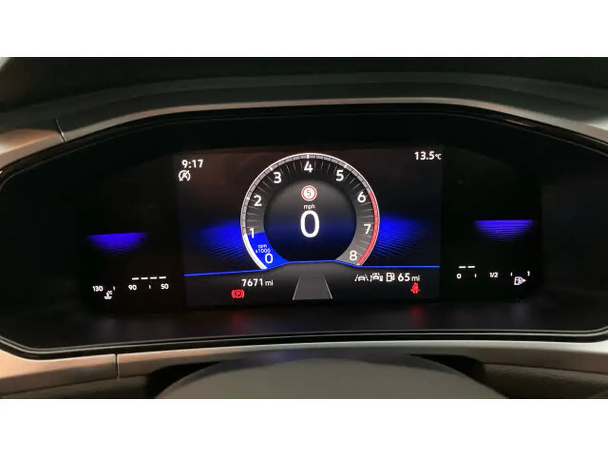 2024-volkswagen-t-roc-10-tsi-life-115ps-big-10