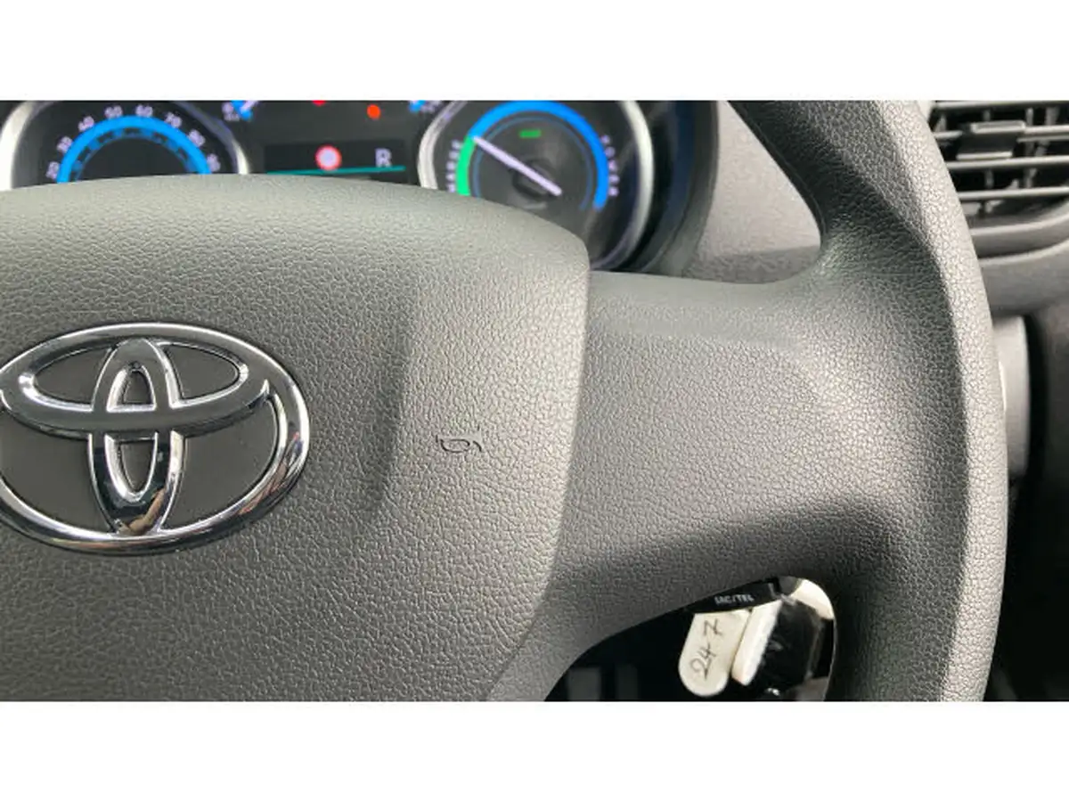 2023-toyota-proace-city-e-icon-l2-big-27