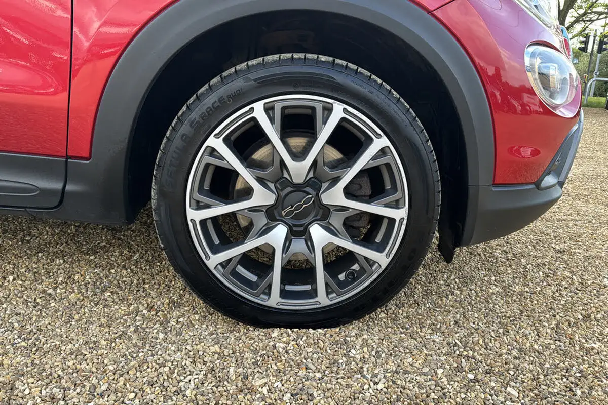 2017-fiat-500x-20multijet-cross-plus-big-33