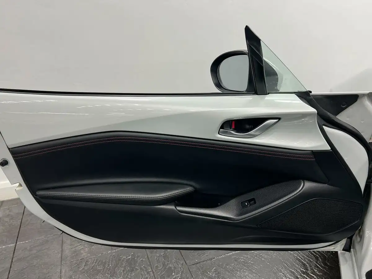 2015-mazda-mx-5-15-se-l-nav-big-45