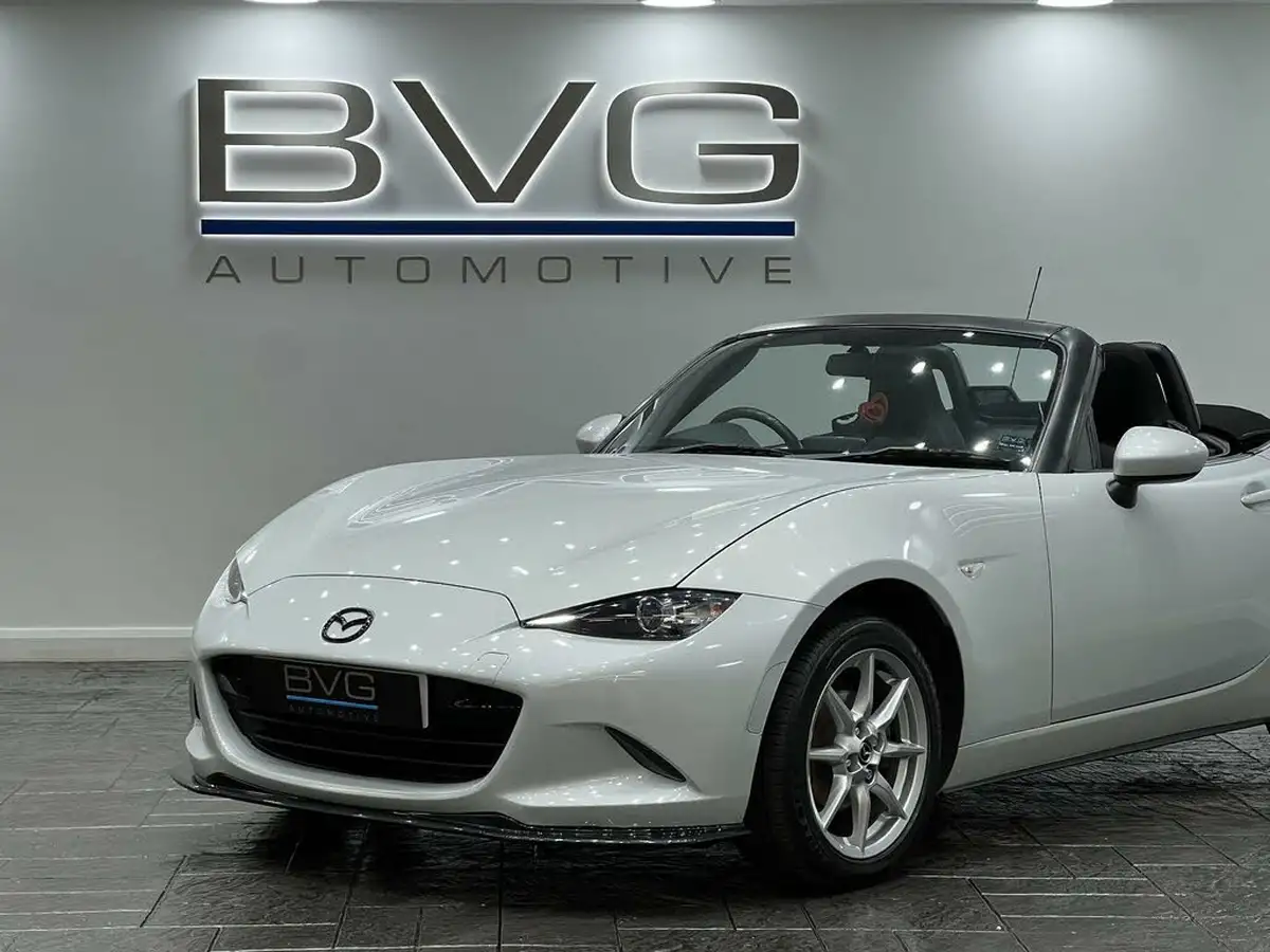 2015-mazda-mx-5-15-se-l-nav-big-17