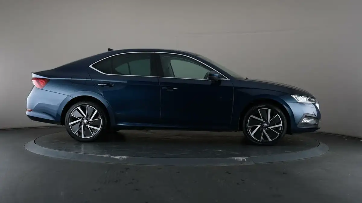 2021-skoda-octavia-14-tsi-se-l-hatchback-big-57