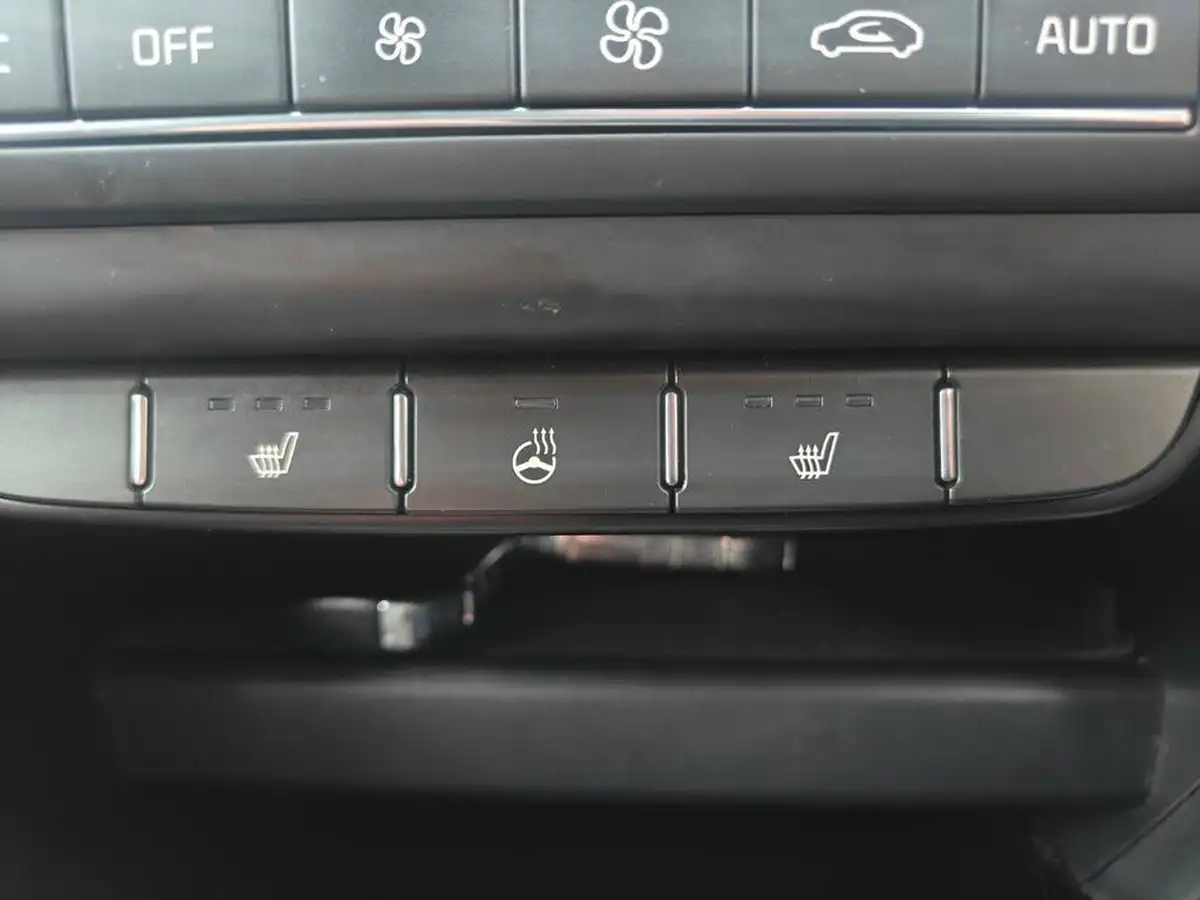 2020-kia-xceed-14-t-gdi-3-big-69