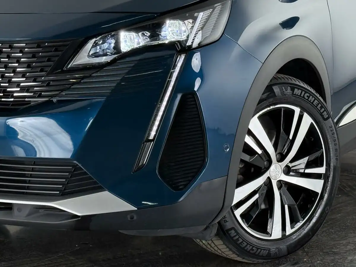 2022-peugeot-3008-suv-12-puretech-gt-eat8-big-41